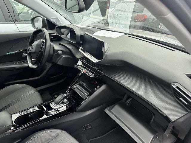 Peugeot 2008 Allure, снимка 7 - Автомобили и джипове - 53815723
