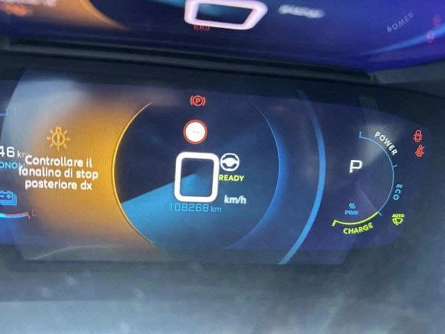 Peugeot 2008 Allure, снимка 5 - Автомобили и джипове - 53815723