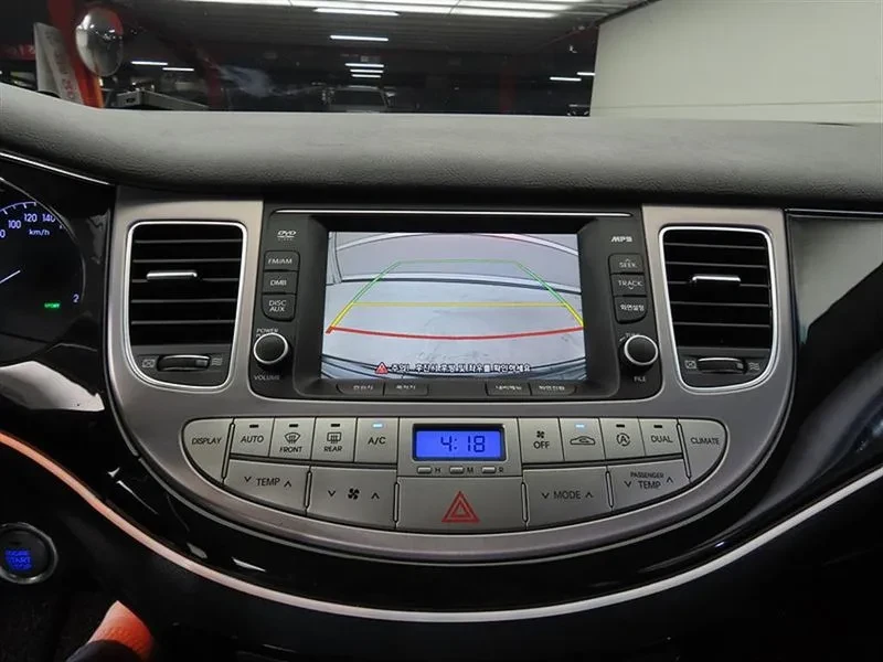 Hyundai Genesis 3.3, снимка 17 - Автомобили и джипове - 54615969