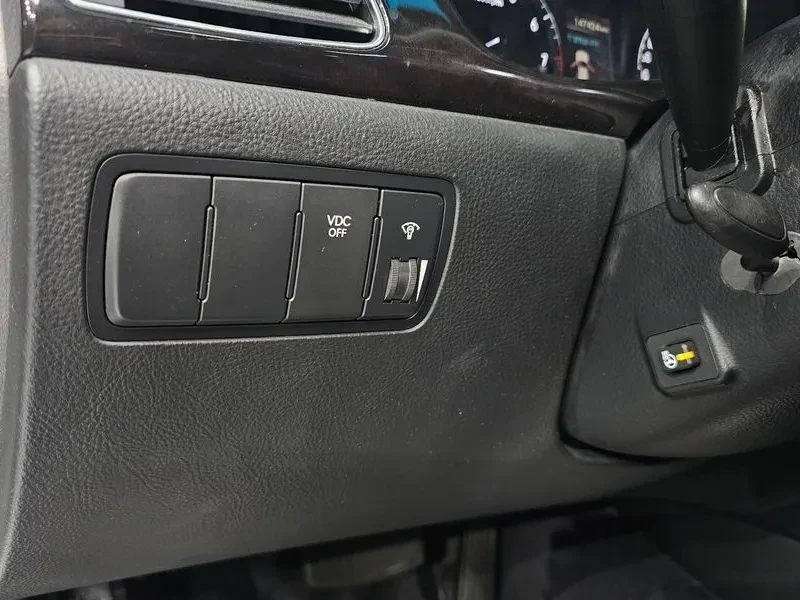 Hyundai Genesis 3.3, снимка 14 - Автомобили и джипове - 54618103