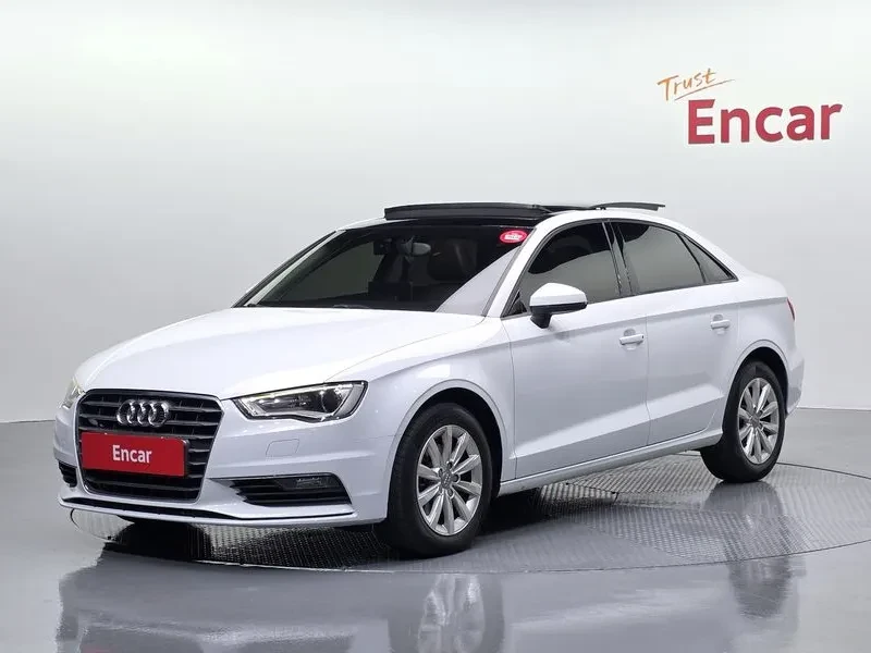 Audi A3 1.6 TDI, снимка 2 - Автомобили и джипове - 54971520