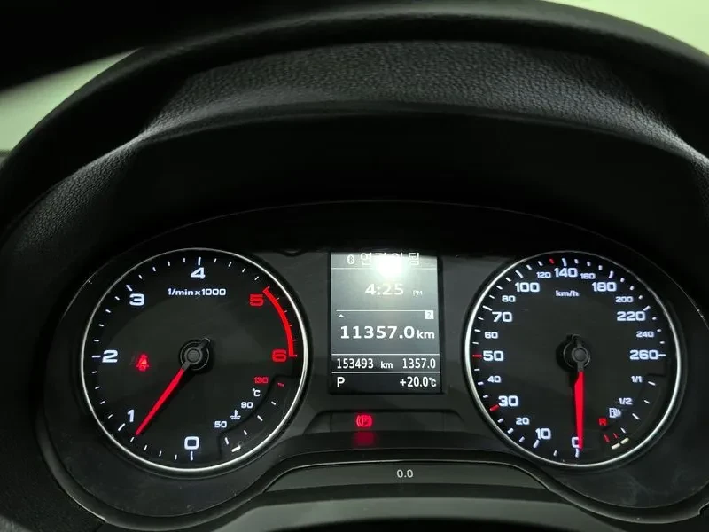 Audi A3 1.6 TDI, снимка 15 - Автомобили и джипове - 54971520