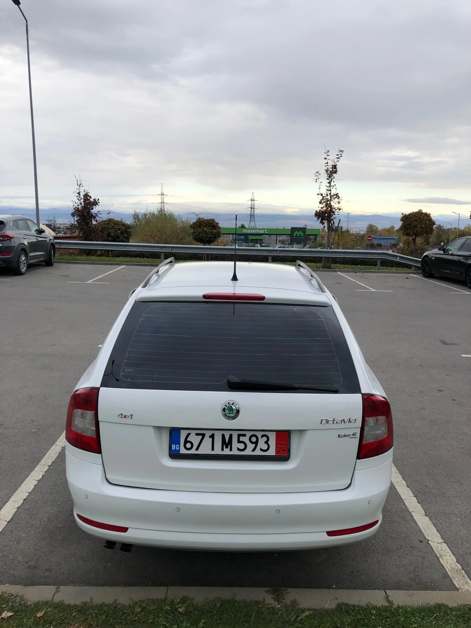 Skoda Octavia 1.8TSI 4x4 * НОВ ВНОС ШВЕЙЦАРИЯ* Сервизна Книжка*  - изображение 5