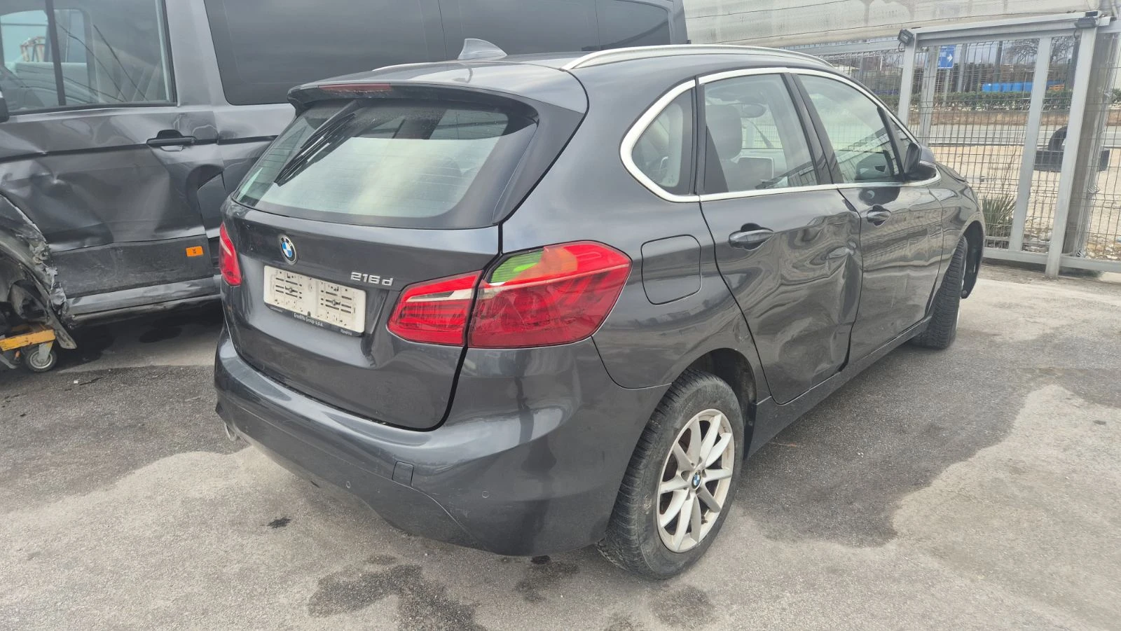 BMW 2 Active Tourer  216D - изображение 5