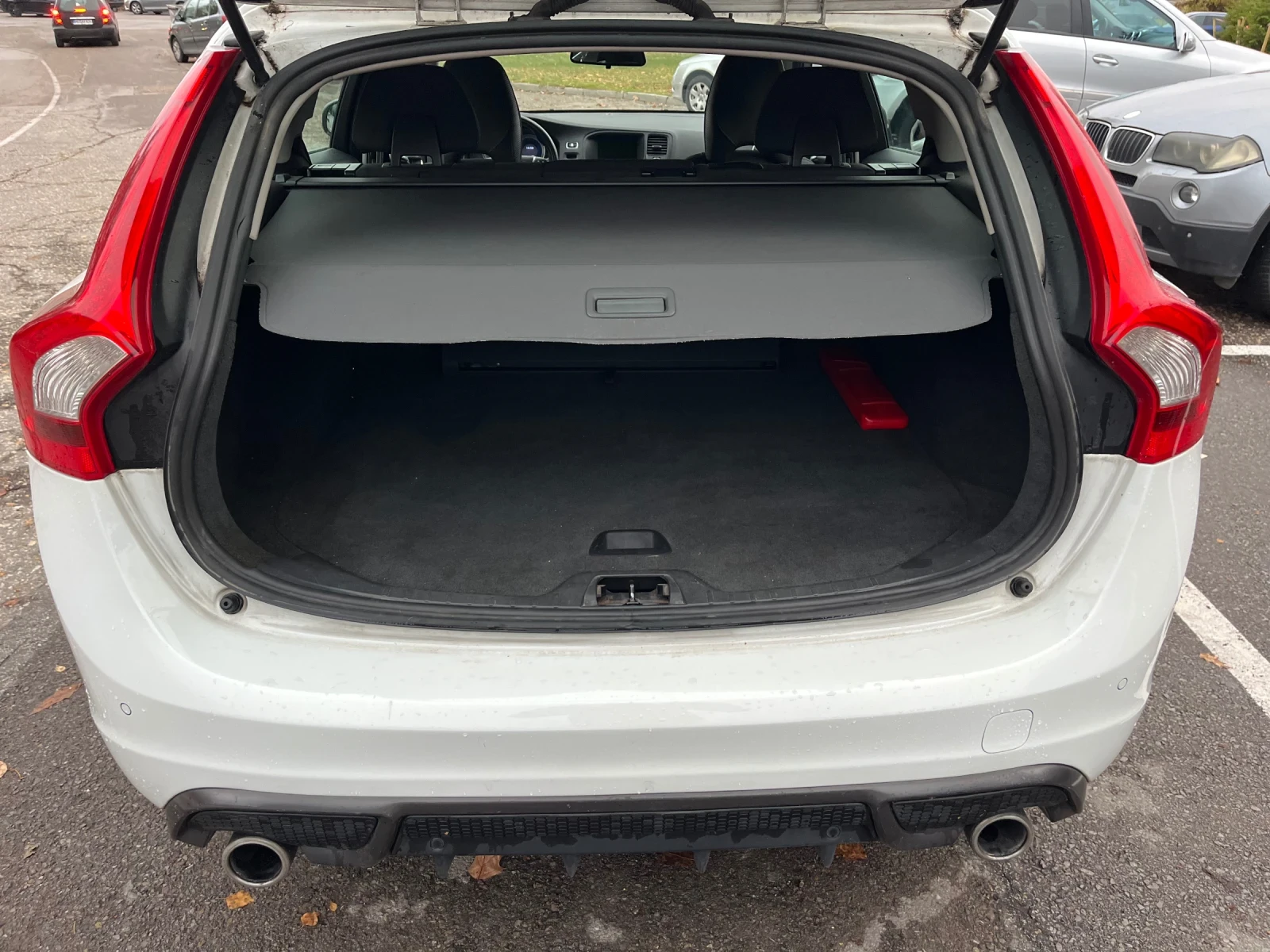 Volvo V60 R-Design | Mobile.bg   11