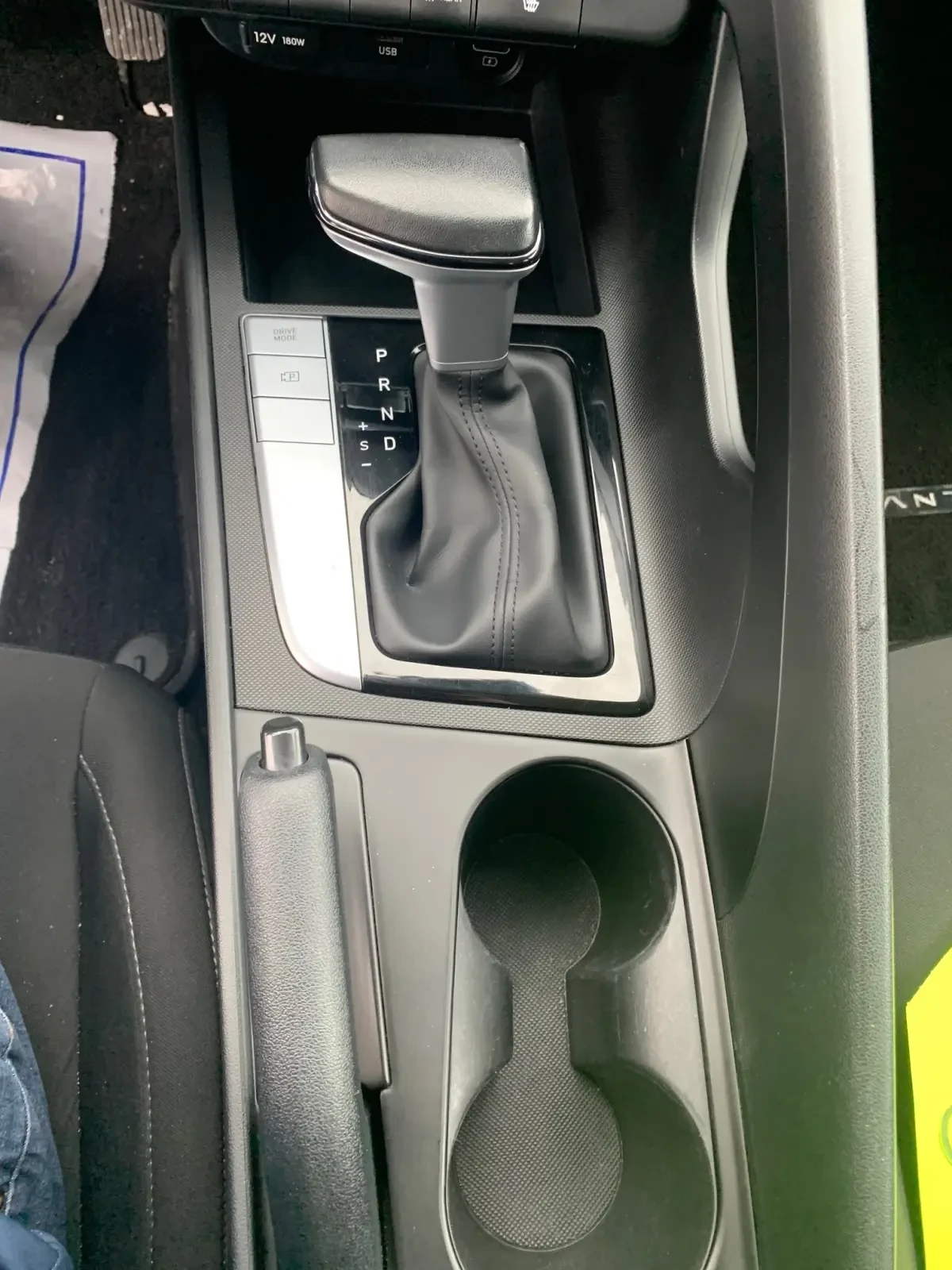 Hyundai Elantra * CARFAX * ��� ������������ ������ | Mobile.bg � ����������� 9