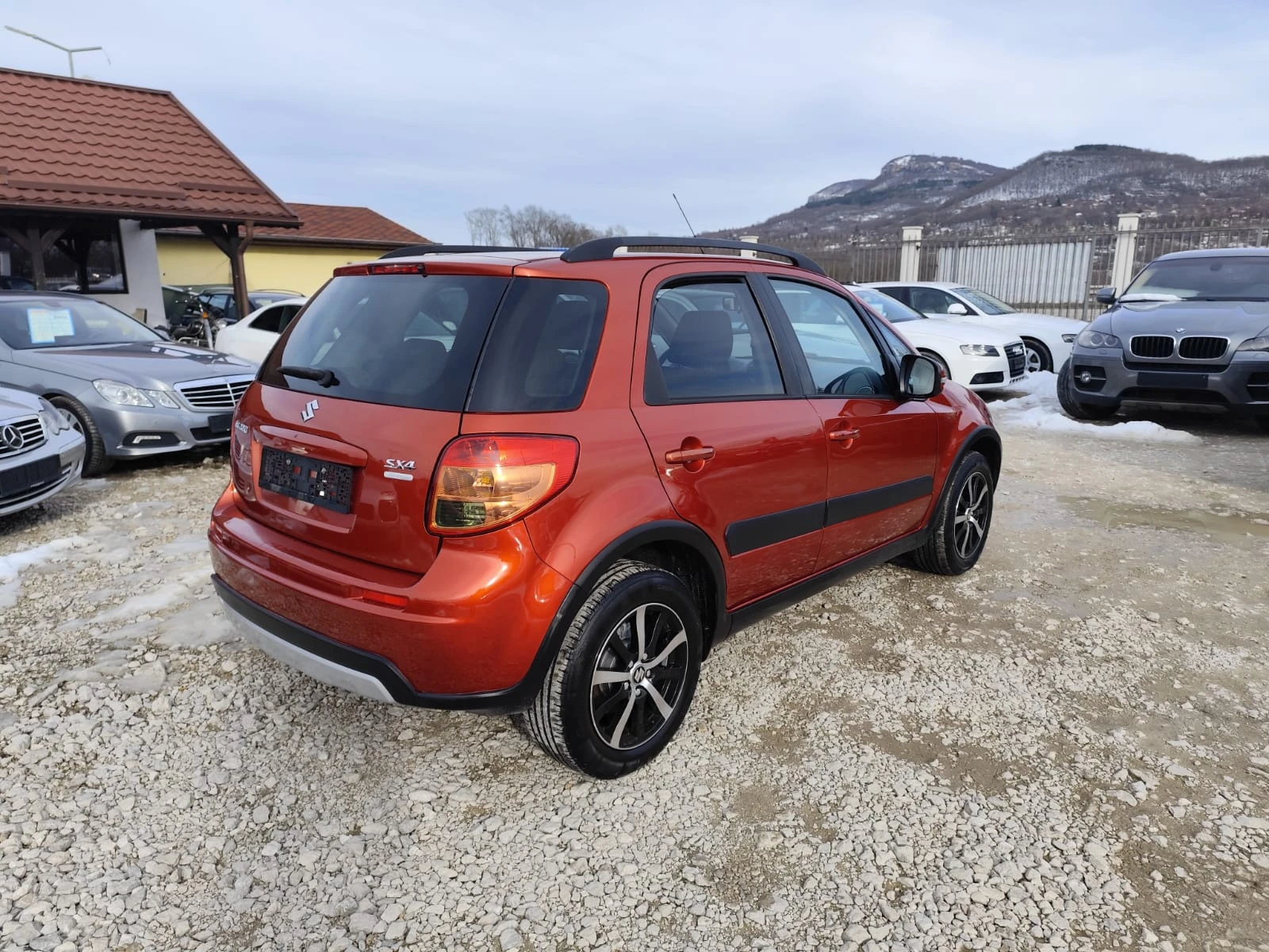 Suzuki SX4 1.6 бензин 4х4 - изображение 5