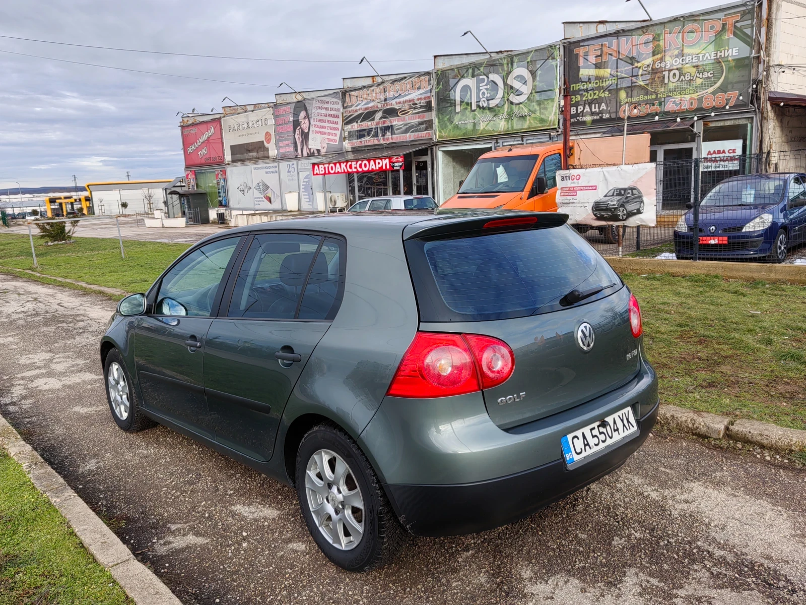 VW Golf 1.6i 116ps Navi Koja - изображение 5