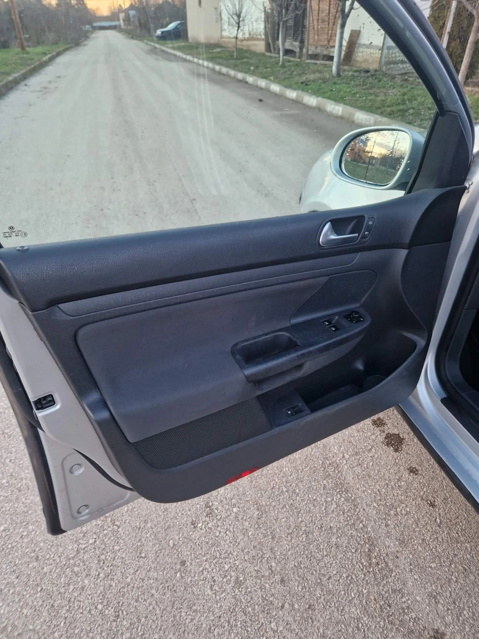 VW Golf | Mobile.bg � ����������� 12