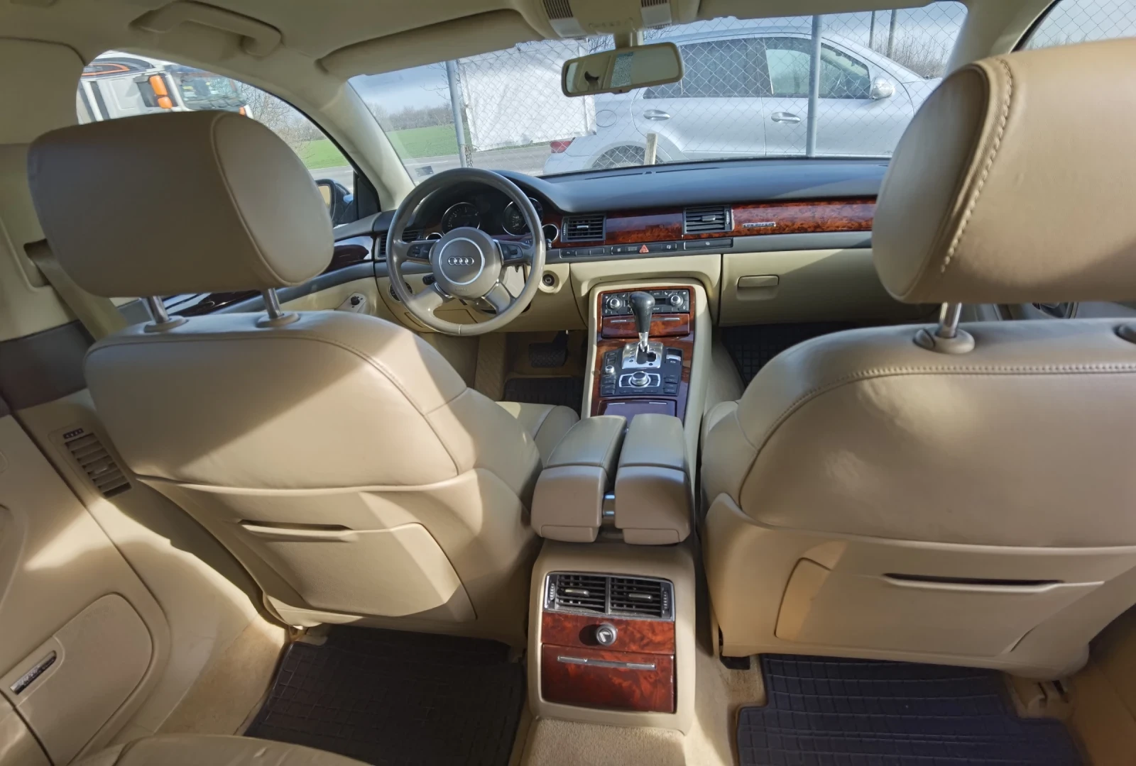 Audi A8 4.2 TDI - изображение 10