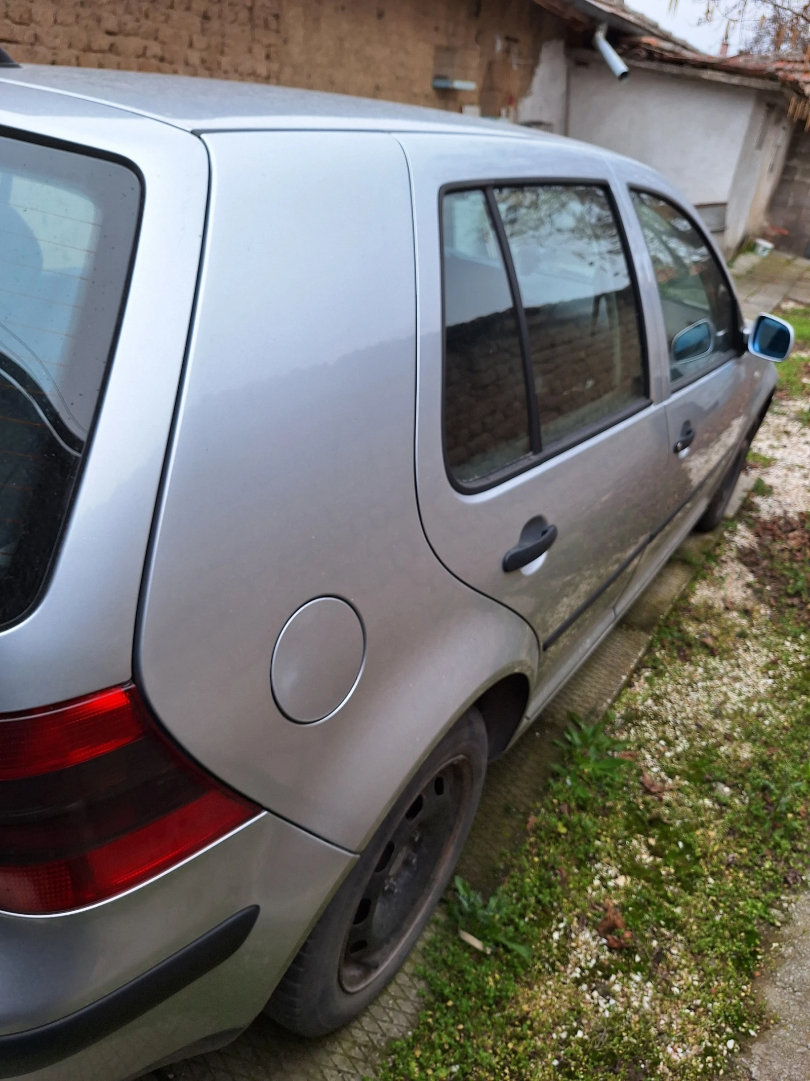 VW Golf edishan, снимка 5 - Автомобили и джипове - 53875555