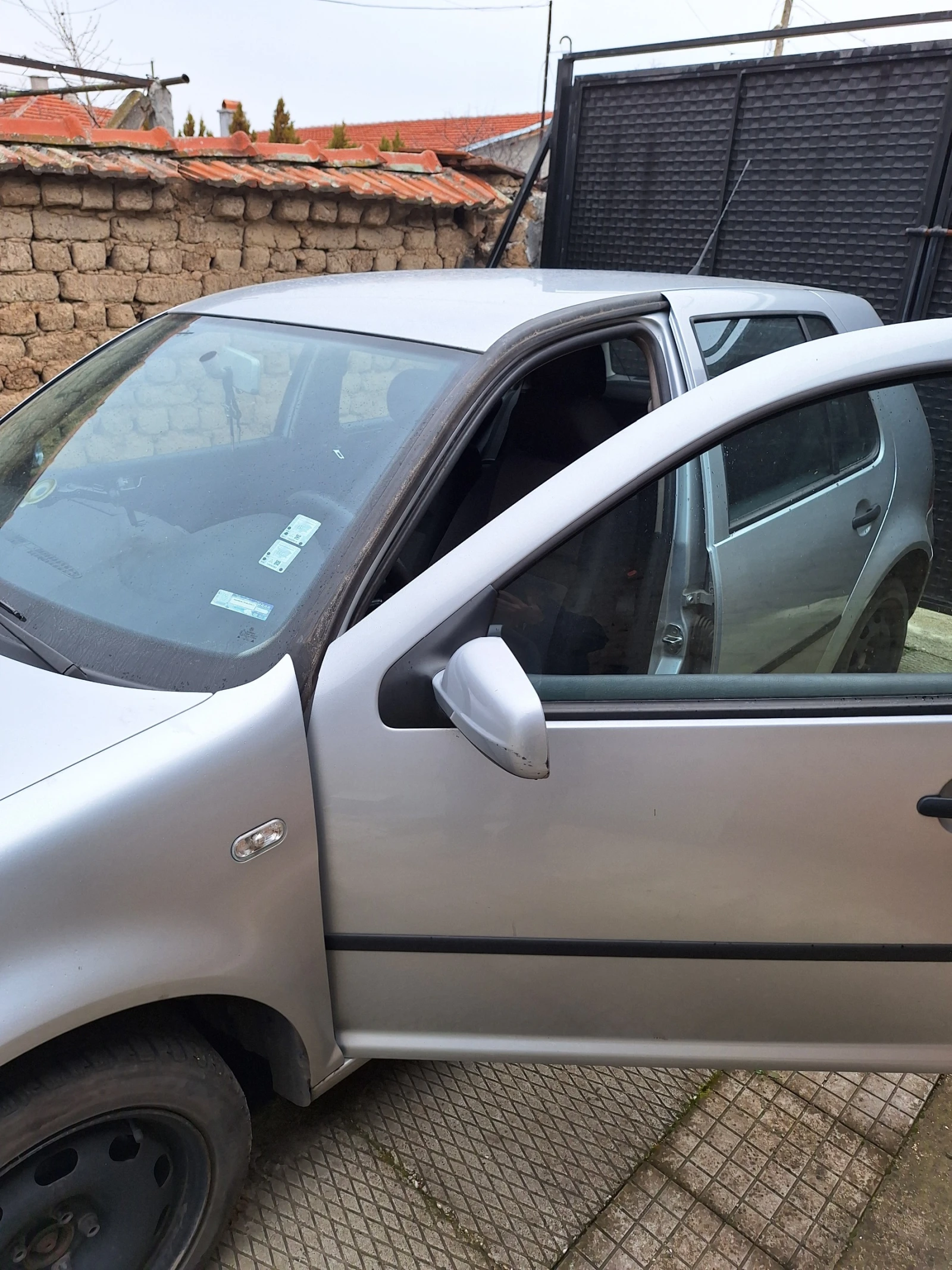 VW Golf edishan, снимка 2 - Автомобили и джипове - 53875555