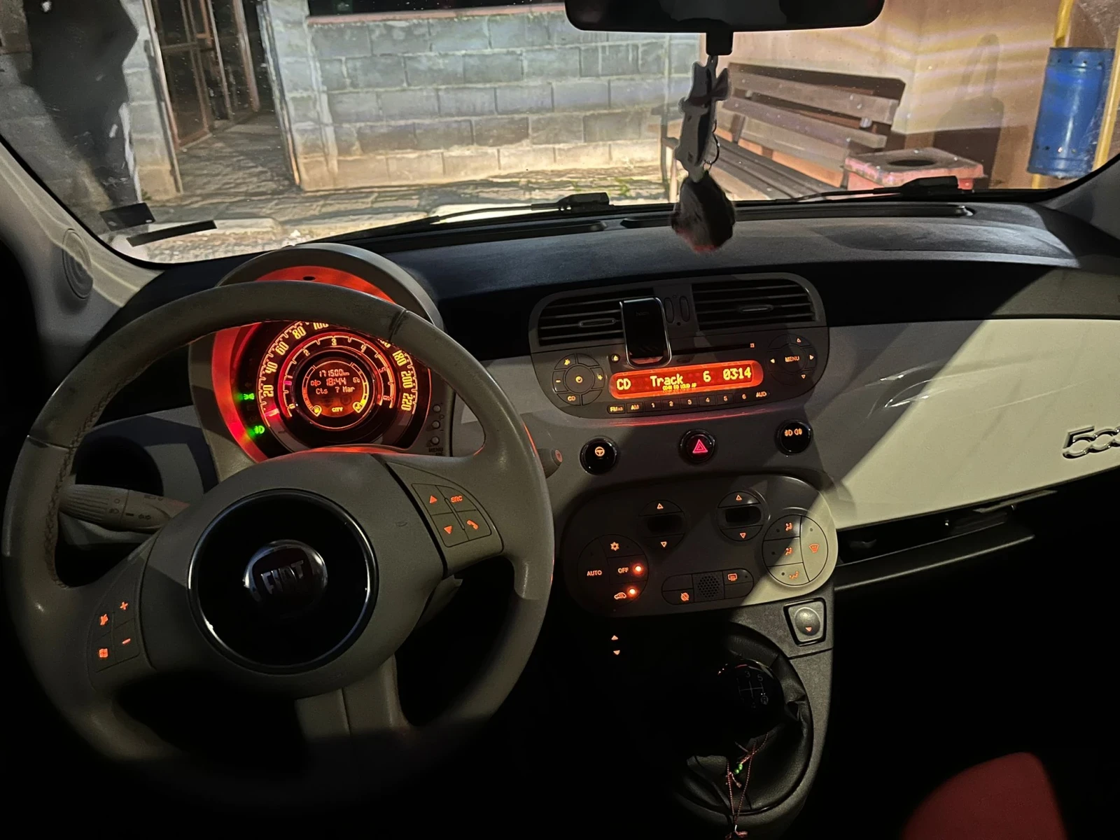 Fiat 500, снимка 4 - Автомобили и джипове - 53985931