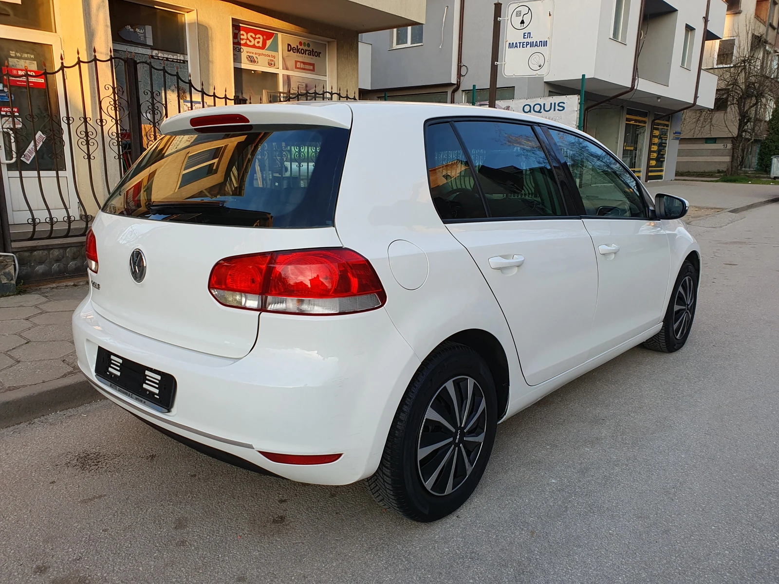 VW Golf 1.4i - 80k.s. Evro 5A, снимка 6 - Автомобили и джипове - 54117726