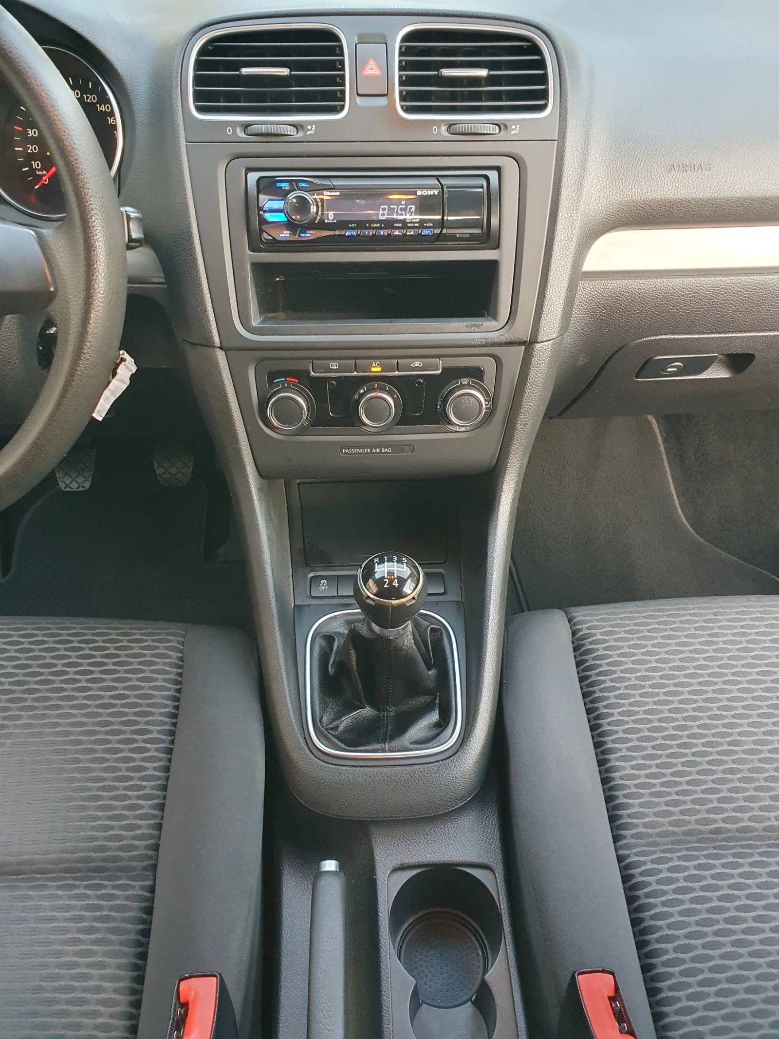 VW Golf 1.4i - 80k.s. Evro 5A, снимка 12 - Автомобили и джипове - 54117726