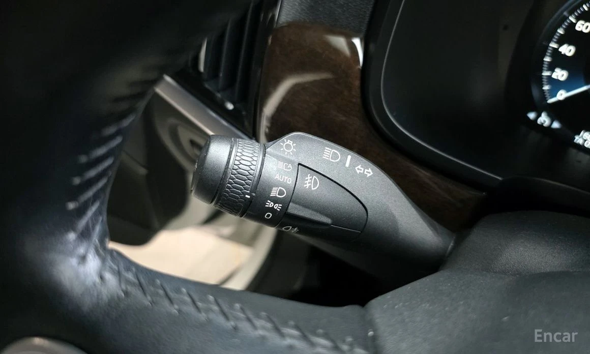 Volvo S90 * D5* AWD* MOMENTUM* ПОДГРЕВ* ШИБИДАХ* HEAD-UP* KE, снимка 14 - Автомобили и джипове - 54129363