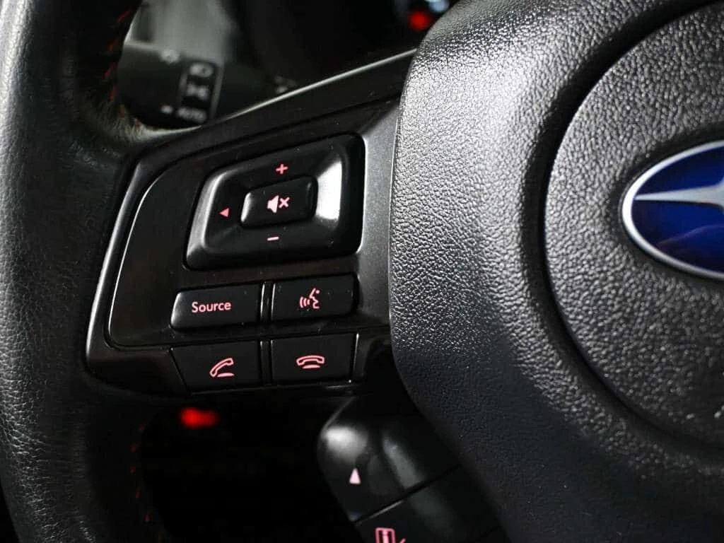 Subaru WRX Sport No Accident Sunroof Heated Seats Blind Sport, снимка 13 - Автомобили и джипове - 54456039