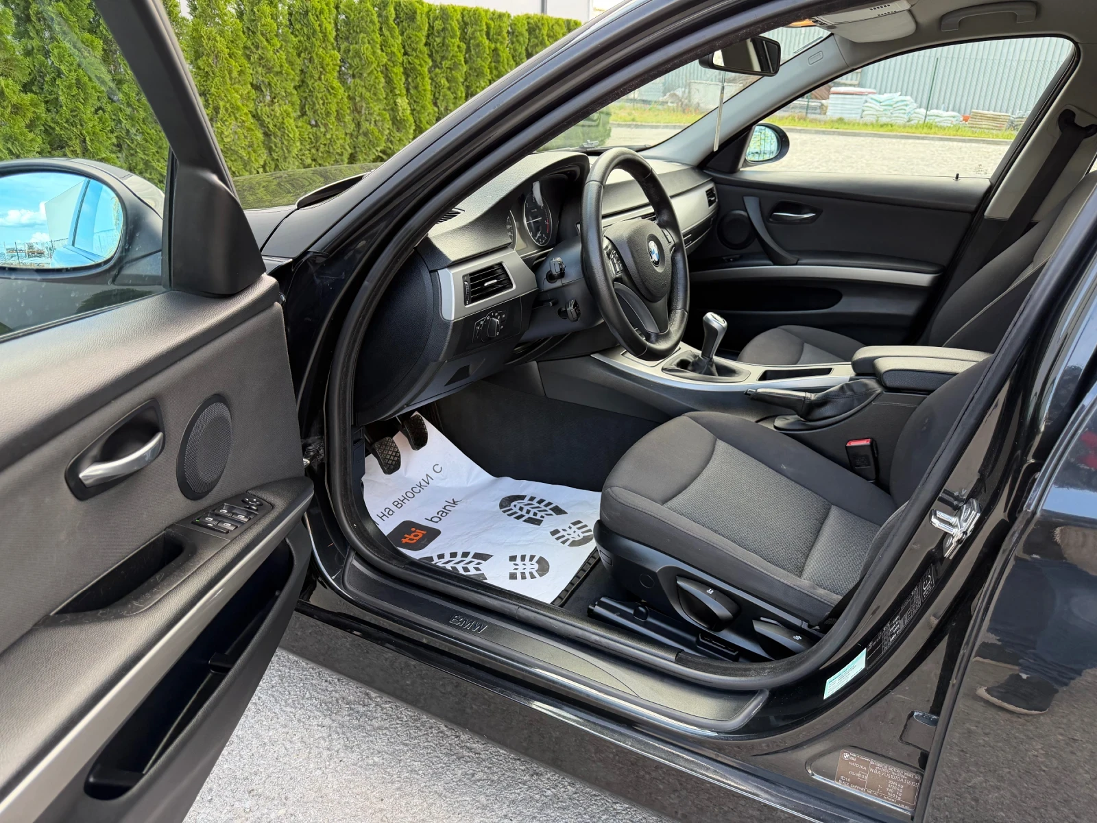 BMW 320 d 177k.c, снимка 8 - Автомобили и джипове - 54554869