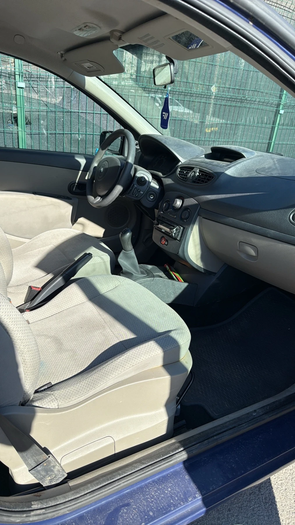 Renault Clio, снимка 4 - Автомобили и джипове - 54750615