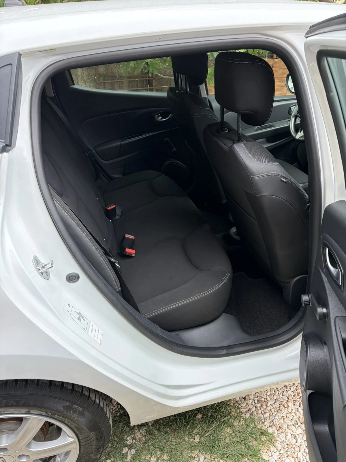 Renault Clio 1.5dci/75k./EURO6/ПЕРФЕКТНО СЪСТОЯНИЕ!, снимка 7 - Автомобили и джипове - 54744123