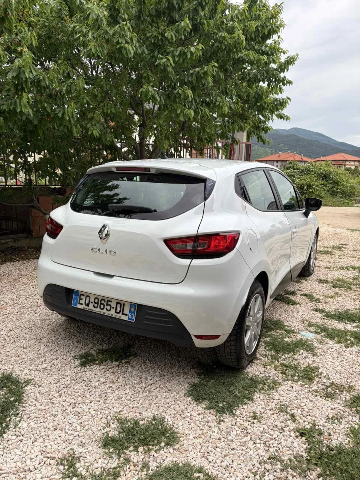 Renault Clio 1.5dci/75k./EURO6/ПЕРФЕКТНО СЪСТОЯНИЕ!, снимка 3 - Автомобили и джипове - 54744123