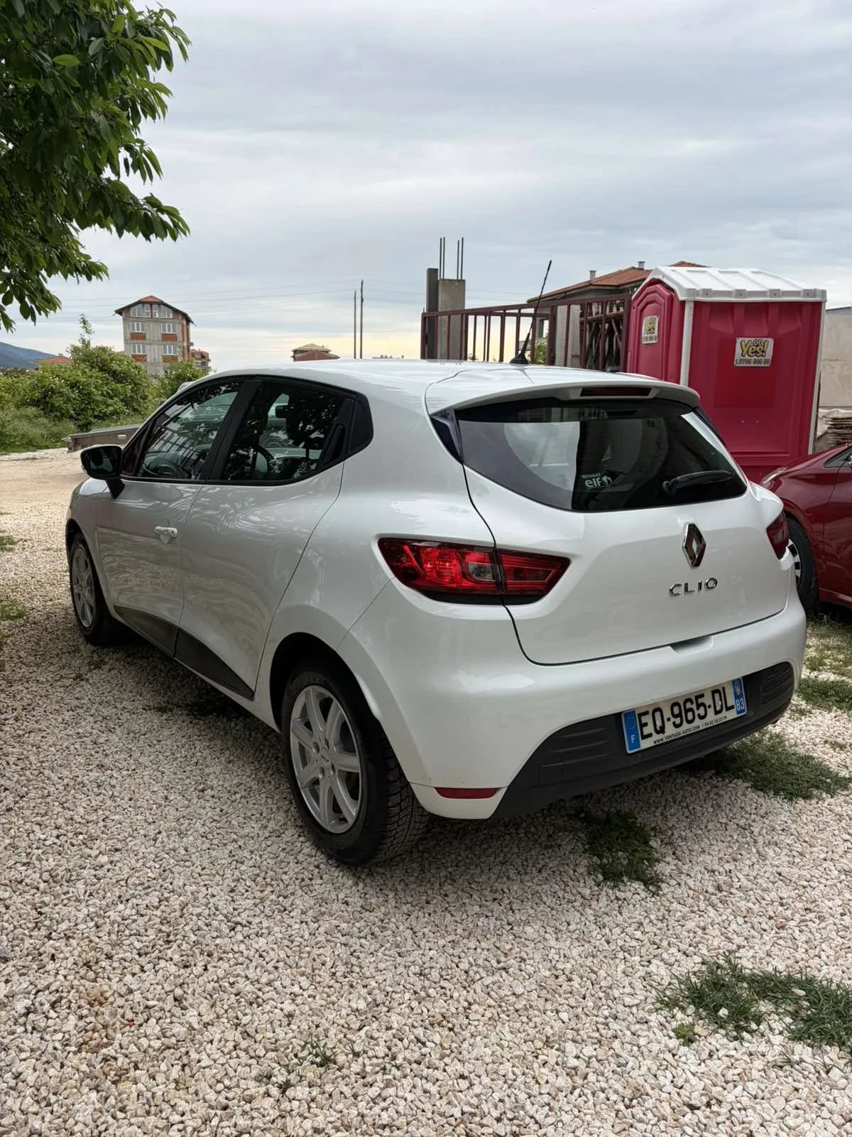 Renault Clio 1.5dci/75k./EURO6/ПЕРФЕКТНО СЪСТОЯНИЕ!, снимка 4 - Автомобили и джипове - 54744123