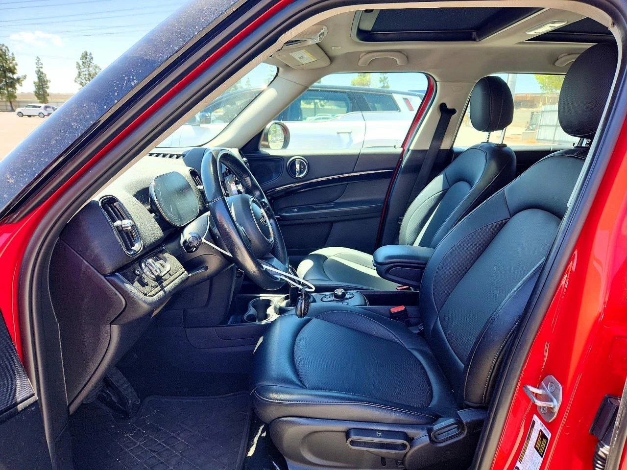 Mini Cooper 1.5l Countryman, снимка 7 - Автомобили и джипове - 54882361