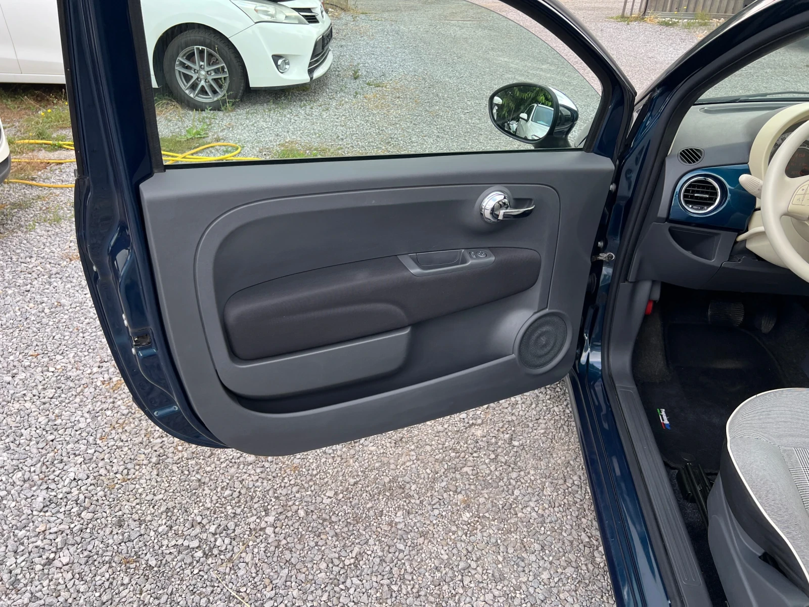 Fiat 500 1.2i Euro6 Avtomat Panorama, снимка 12 - Автомобили и джипове - 55167223