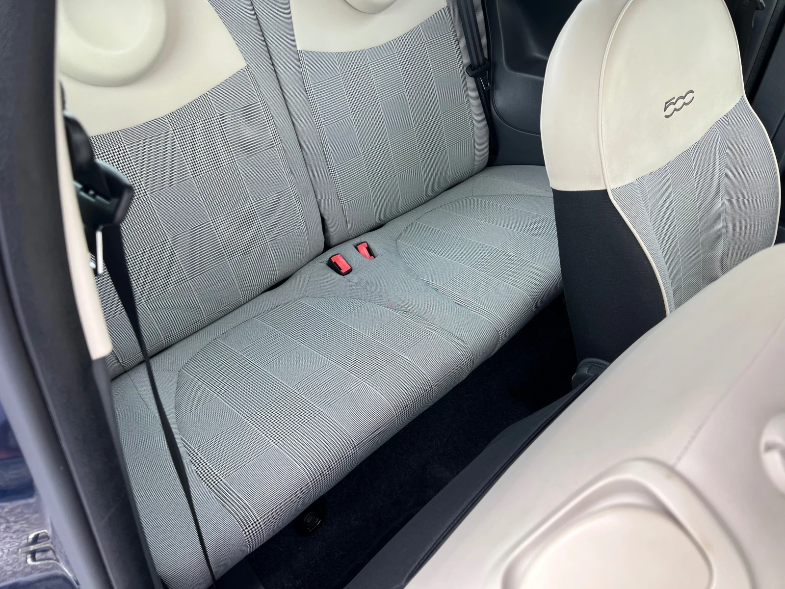 Fiat 500 1.2i Euro6 Avtomat Panorama, снимка 11 - Автомобили и джипове - 55167223