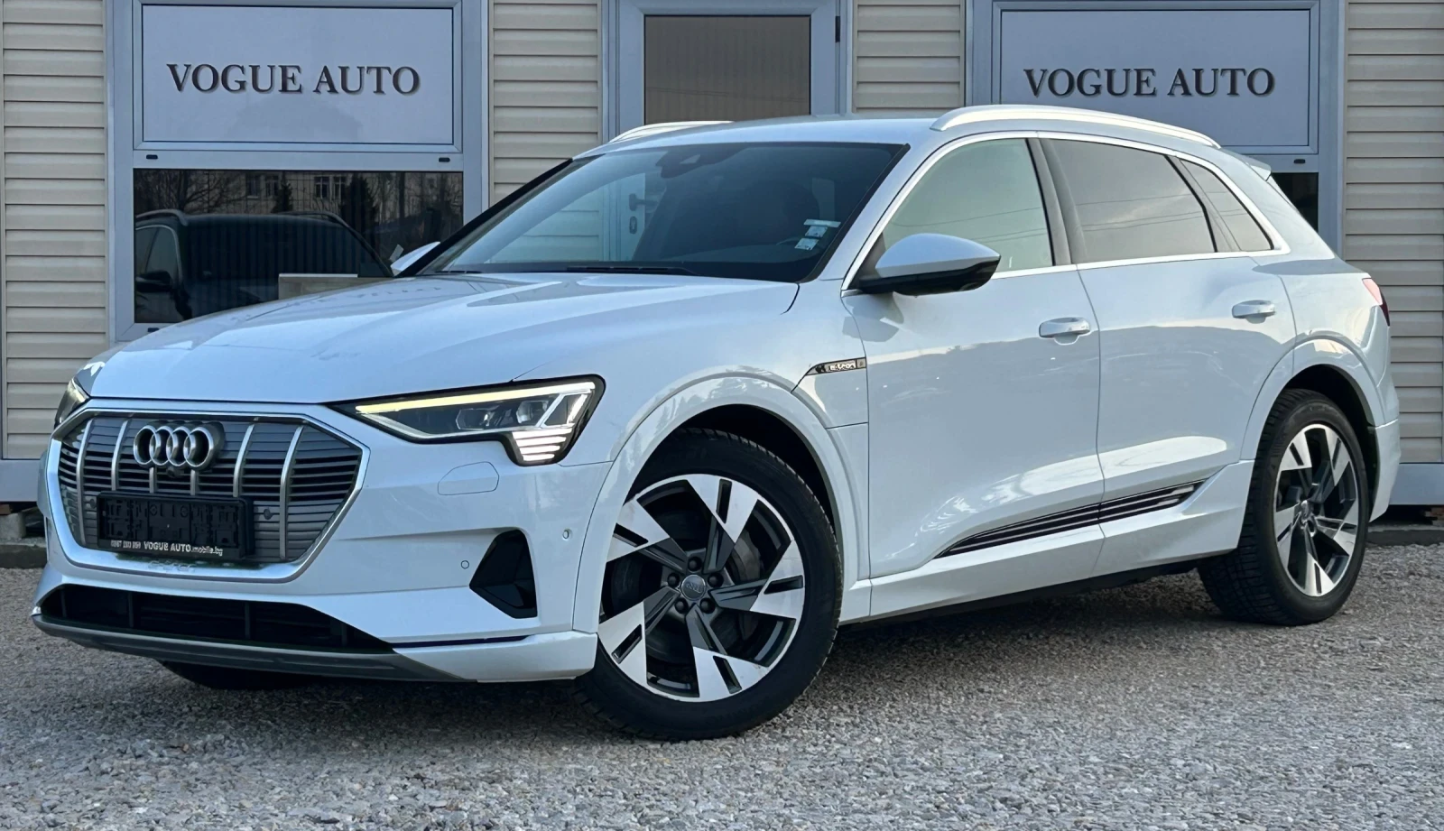 Audi E-Tron 55* SOH 95%* 1-ви собственик* 