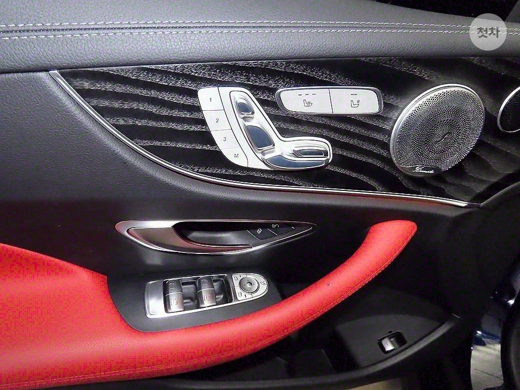 Mercedes-Benz E 220 AMG LINE HEAD UP 360CAM PANORAMA BURMESTER, снимка 12 - Автомобили и джипове - 55418132