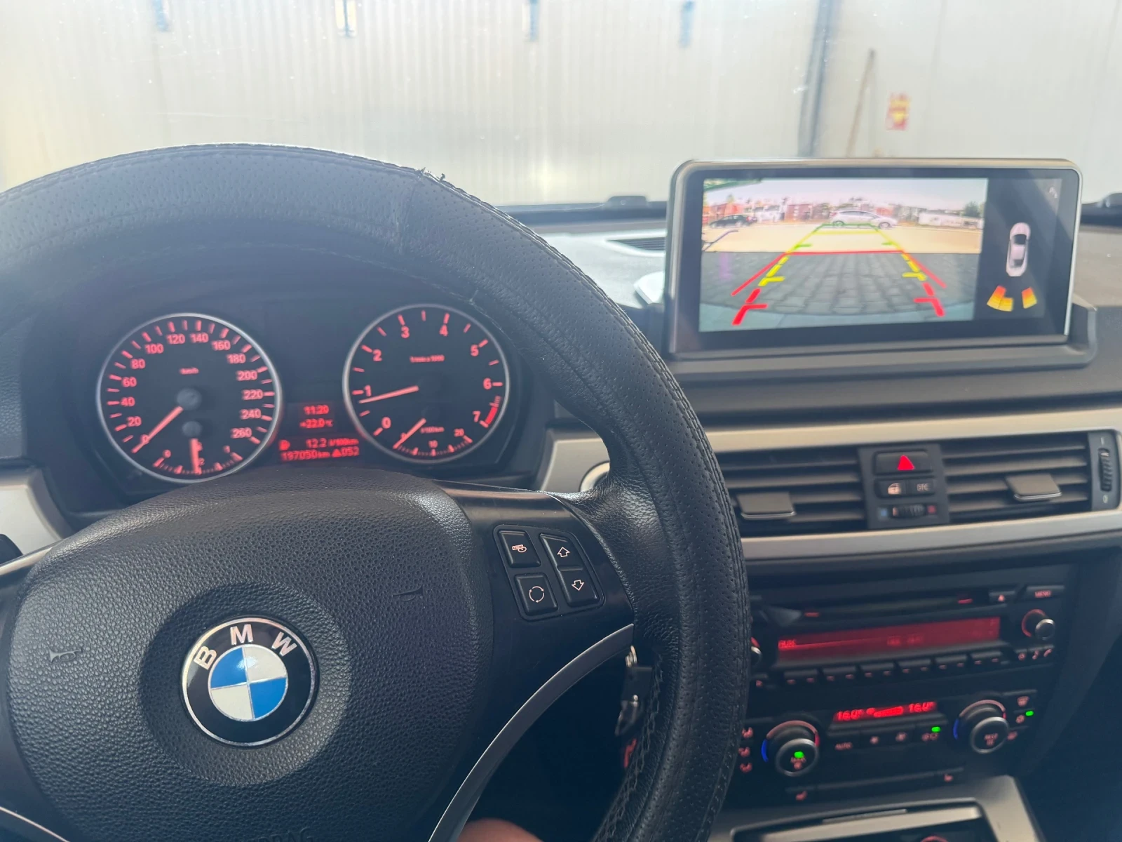BMW 318, снимка 4 - Автомобили и джипове - 55661824