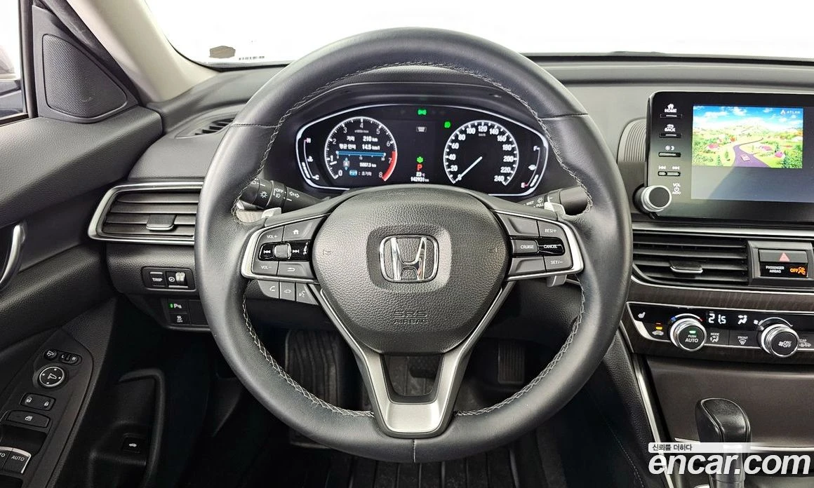 Honda Accord 1.5 Turbo, снимка 13 - Автомобили и джипове - 55668957