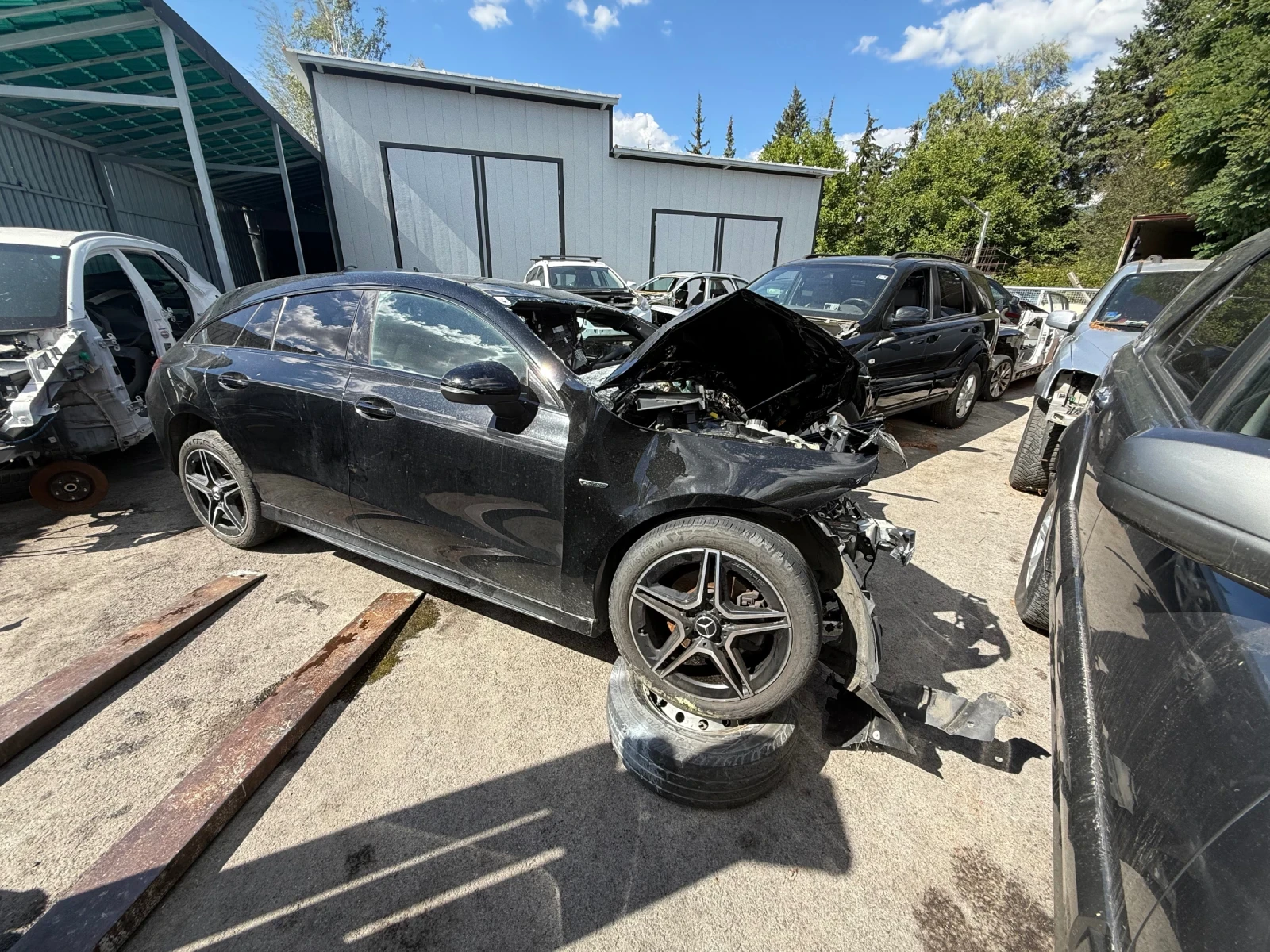 Mercedes-Benz CLA 200, снимка 4 - Автомобили и джипове - 55951867