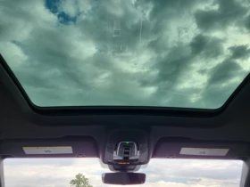 Audi Q8 Technik/ДИСТРОНИК/360 КАМ/ПАНО/2 КЛЮЧА/ОБДУХ, снимка 10