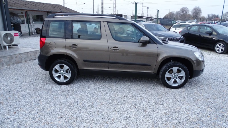 Skoda Yeti 1.6 TDI* NAVI* TOP* , снимка 3 - Автомобили и джипове - 48369898