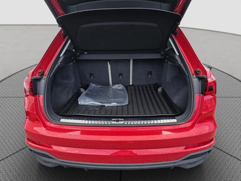 Audi Q3 45TFSI Quattro S-line, снимка 9 - Автомобили и джипове - 50408715