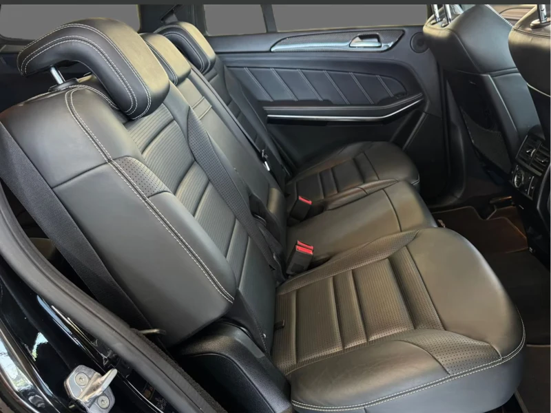 Mercedes-Benz GLS 63 AMG 4MATIC/360CAM/EXCLUSIV/CARBON/MEMO/PANO/131D, снимка 8 - Автомобили и джипове - 51961053