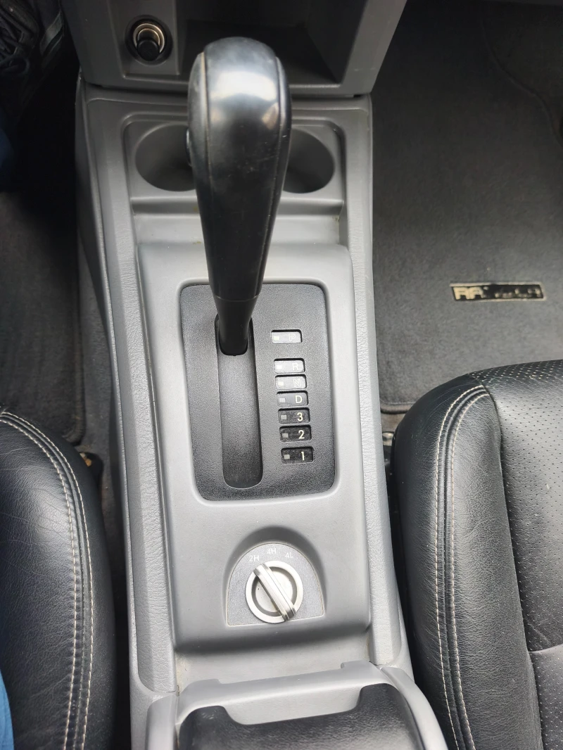 Ford Ranger 3.0TDCI 4x4, снимка 15 - Автомобили и джипове - 52716762