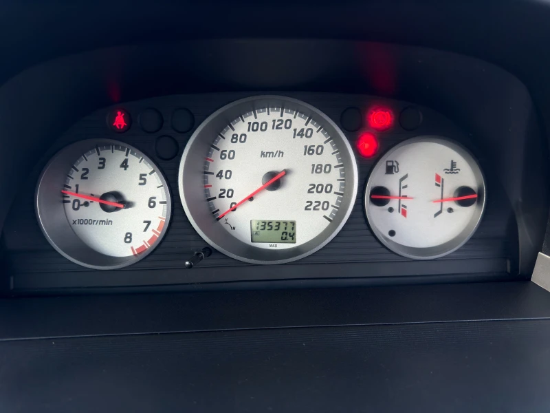 Nissan X-trail 2.0i 4x4 TOP, снимка 16 - Автомобили и джипове - 53009531