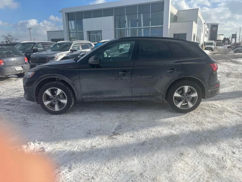 Audi Q5 * Komfort * CARFAX * БЕЗ ПЪРВОНАЧАЛНА ВНОСКА, снимка 2 - Автомобили и джипове - 53176564