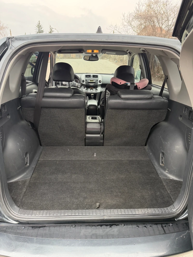 Toyota Rav4, снимка 7 - Автомобили и джипове - 53178624