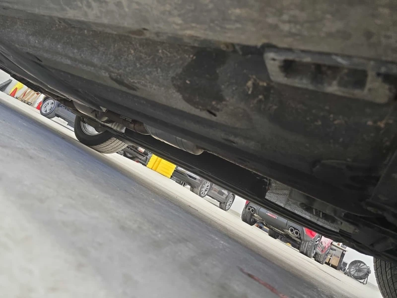 Porsche Macan * AWD 4dr * CARFAX * БЕЗ ПЪРВОНАЧАЛНА ВНОСКА, снимка 14 - Автомобили и джипове - 53210900