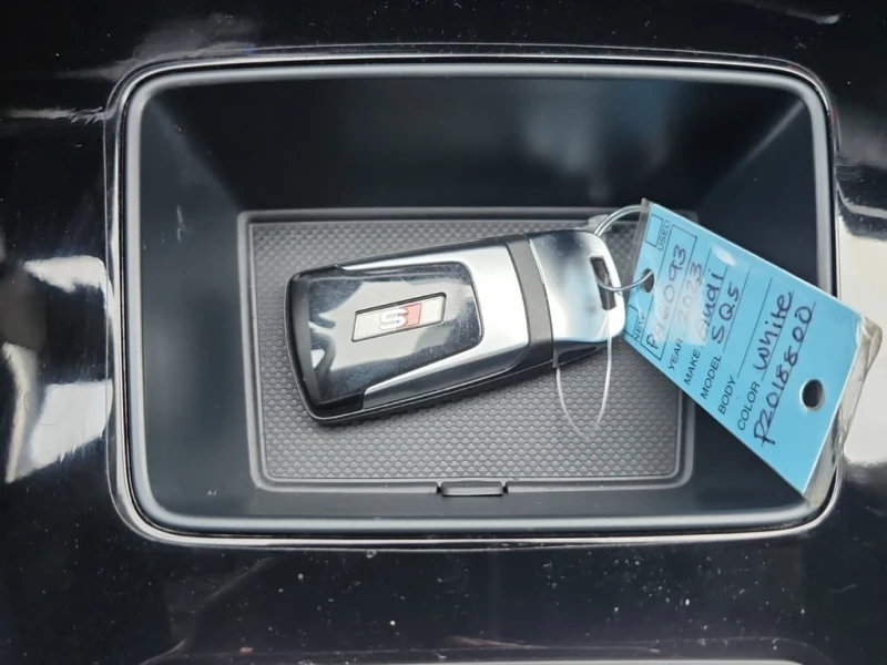 Audi SQ5  / TECHNIK / DISTRONIC / 360 / CARBON / CARFAX, снимка 12 - Автомобили и джипове - 53382791