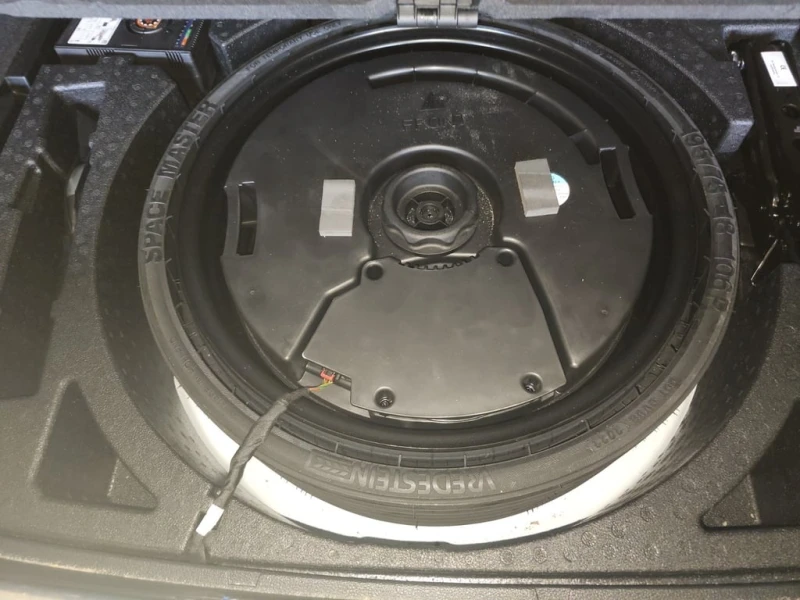 Audi SQ5  / TECHNIK / DISTRONIC / 360 / CARBON / CARFAX, снимка 15 - Автомобили и джипове - 53382791