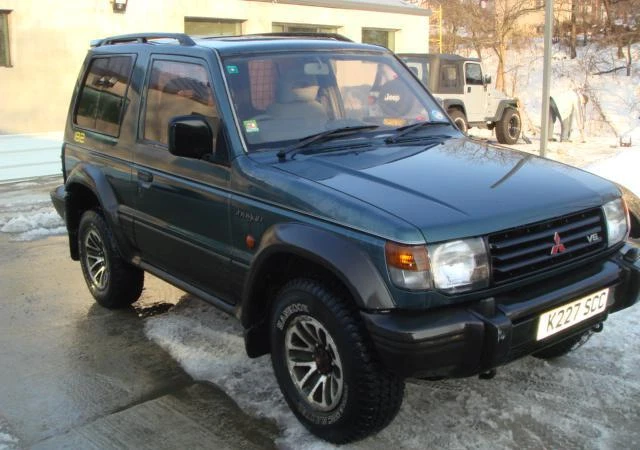 Mitsubishi Pajero 3.0V6 - изображение 3