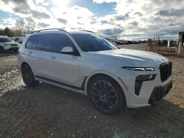 BMW X7 XDRIVE40I , снимка 3 - Автомобили и джипове - 48782705