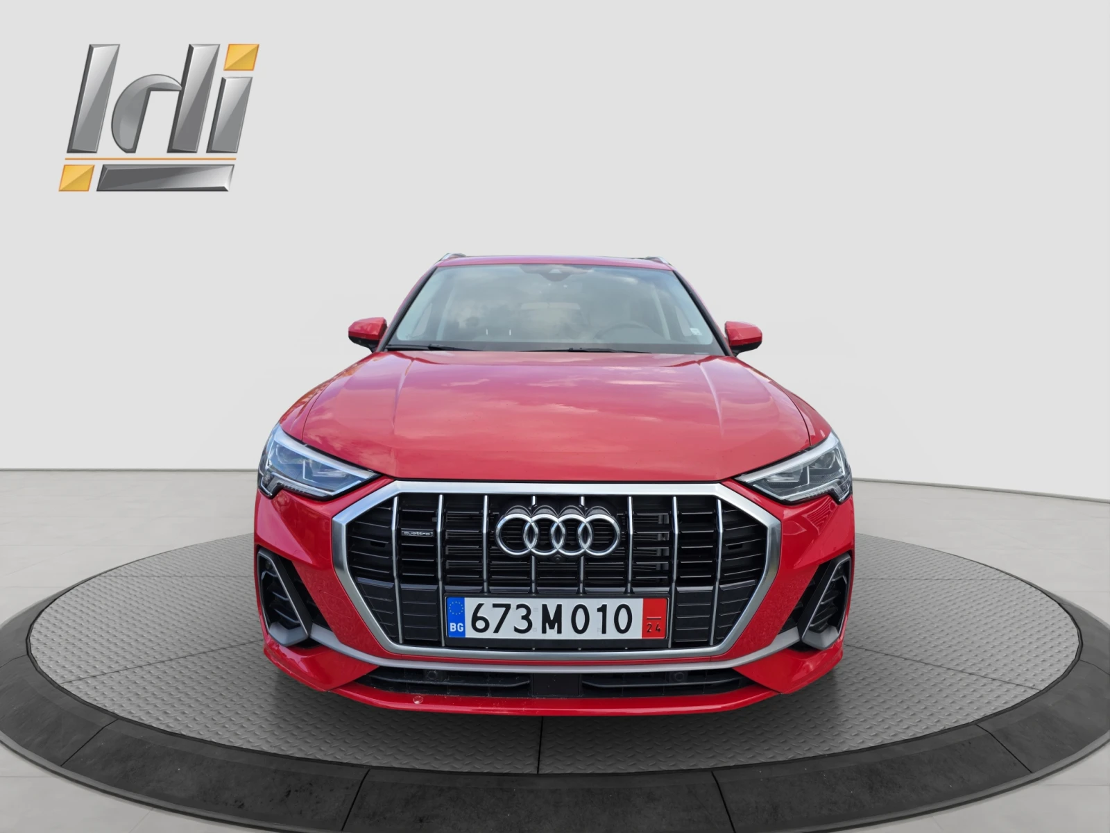 Audi Q3 45TFSI Quattro S-line, снимка 1