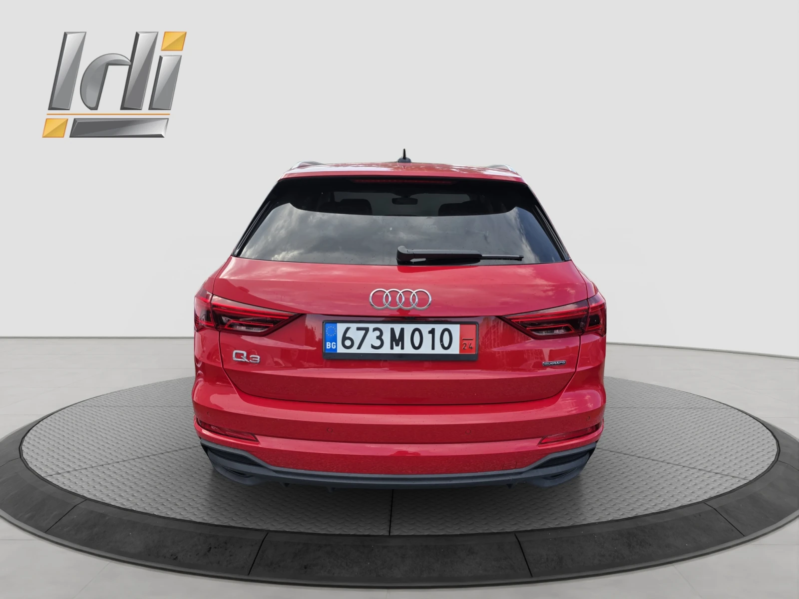 Audi Q3 45TFSI Quattro S-line - изображение 5