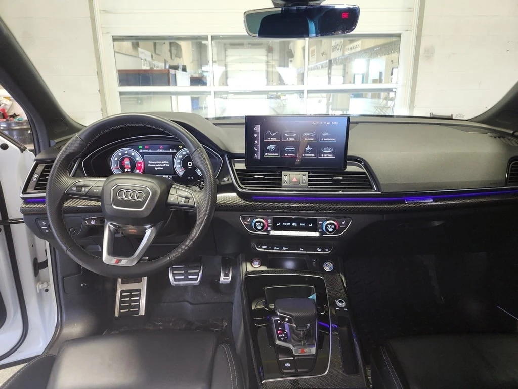 Audi SQ5  / TECHNIK / DISTRONIC / 360 / CARBON / CARFAX - изображение 8